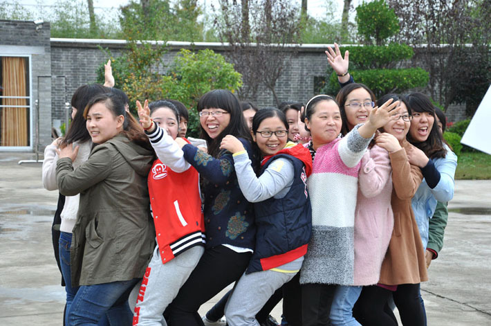 熱烈慶祝鹽城思科2014年Q3季度優(yōu)秀員工表彰大會(huì)圓滿舉行！